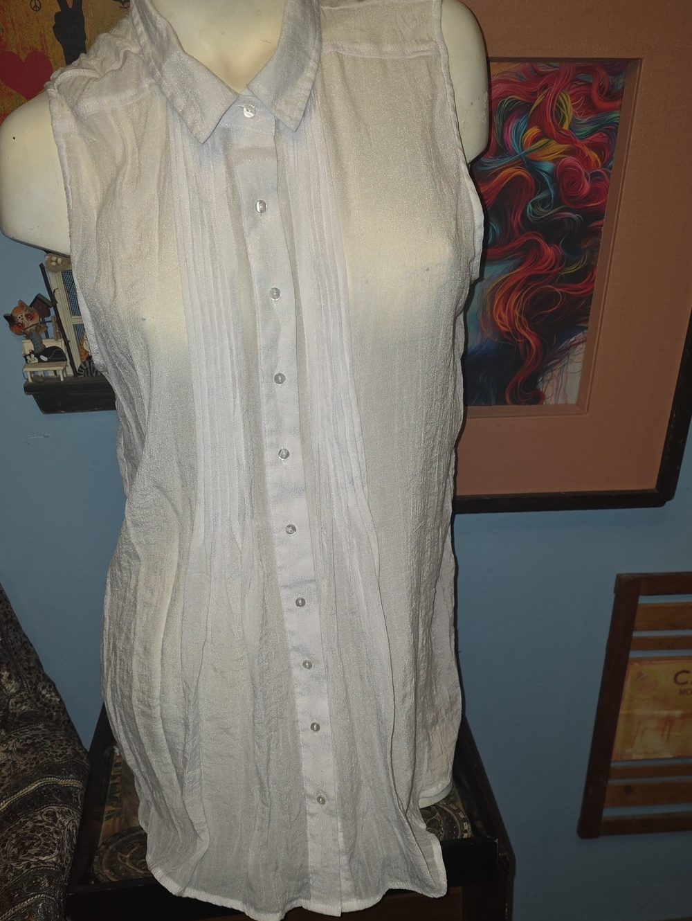 Fever Sleeveless Button-Down Shirt - White